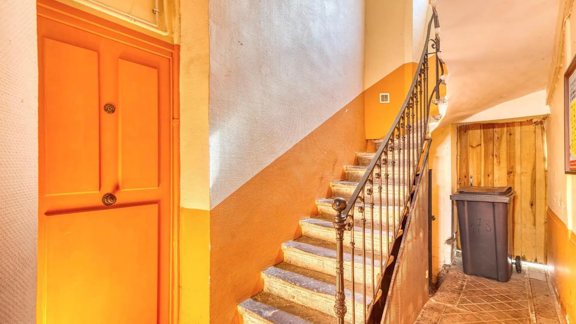 Appartement Le Martini - Agreable Studio Au Brotteaux Metro B Lyon