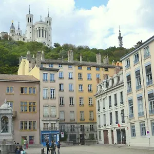 Cosy Ideally Located In The Old Town Apartamento